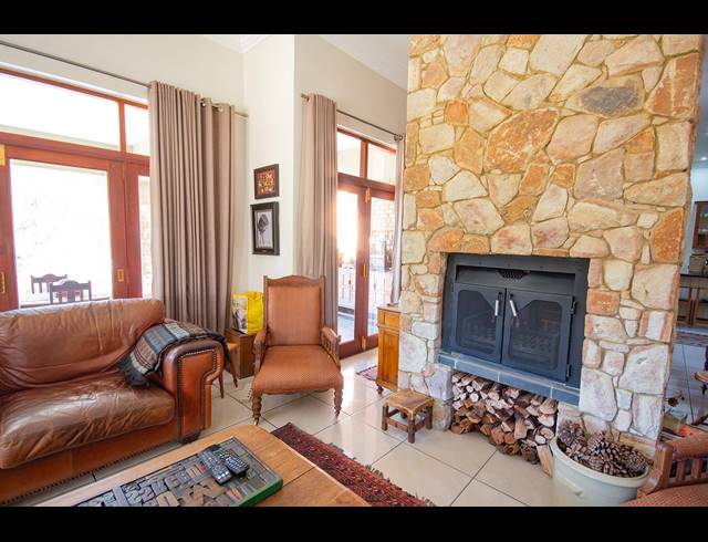 4 BEDROOM HOUSE FOR SALE IN HEIDELBERG KLOOF ESTATE